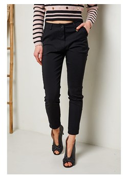 Plume Spodnie chino &quot;Baltimore&quot; w kolorze czarnym ze sklepu Limango Polska w kategorii Spodnie damskie - zdjęcie 170414490