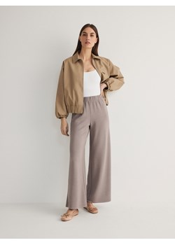 Reserved - Dzianinowe spodnie z modalem - beżowy ze sklepu Reserved w kategorii Spodnie damskie - zdjęcie 170420652