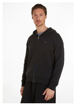 Calvin Klein Bluza w kolorze czarnym ze sklepu Limango Polska w kategorii Bluzy męskie - zdjęcie 170423281