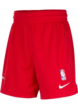 Spodenki dla dużych dzieci Nike NBA Player Chicago Bulls - Czerwony ze sklepu Nike poland w kategorii Spodenki chłopięce - zdjęcie 170429484
