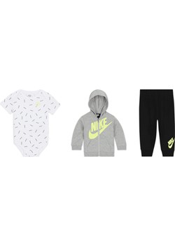 Trzyczęściowy zestaw ze spodniami dla niemowląt Just Do It (3-6 M) Nike - Czerń ze sklepu Nike poland w kategorii Komplety niemowlęce - zdjęcie 170429501
