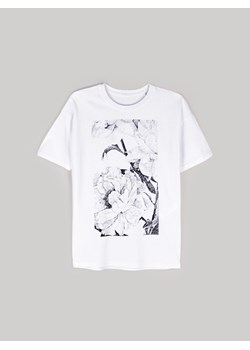 GATE T-shirt o luźnym kroju, wykonany z bawełny 40 ze sklepu gateshop w kategorii Bluzki damskie - zdjęcie 170433454