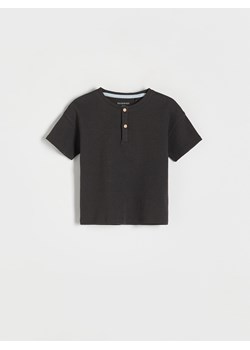 Reserved - Bawełniany t-shirt henley - ciemnoszary ze sklepu Reserved w kategorii Koszulki niemowlęce - zdjęcie 170439422