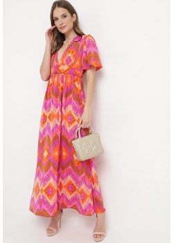 Fioletowo-Pomarańczowa Sukienka Rozkloszowana z Trójkątnym Dekoltem w Abstrakcyjny Wzór Valmana ze sklepu Born2be Odzież w kategorii Sukienki - zdjęcie 170441493