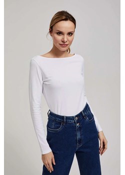 Dopasowana bluzka z długimi rękawami biała ze sklepu Moodo.pl w kategorii Bluzki damskie - zdjęcie 170456350
