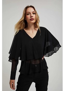Koszula z falbanami i dekoltem w serek czarna ze sklepu Moodo.pl w kategorii Bluzki damskie - zdjęcie 170456913