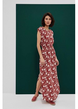 Sukienka z motywem roślinnym ze sklepu Moodo.pl w kategorii Sukienki - zdjęcie 170458452