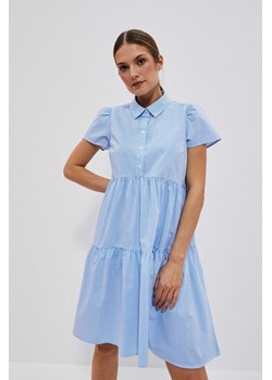 Koszulowa sukienka biało niebieska ze sklepu Moodo.pl w kategorii Sukienki - zdjęcie 170462493