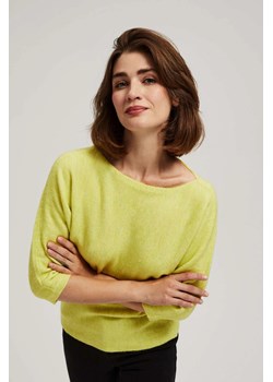 Sweter z rękawem 3/4 limonkowy ze sklepu Moodo.pl w kategorii Swetry damskie - zdjęcie 170463263