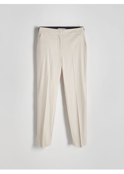 Reserved - Cygaretki z kantem - beżowy ze sklepu Reserved w kategorii Spodnie damskie - zdjęcie 170464932