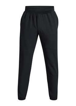 Under Armour Spodnie dresowe &quot;Stretch&quot; w kolorze czarnym ze sklepu Limango Polska w kategorii Spodnie męskie - zdjęcie 170466711