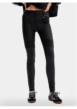 Desigual Spodnie z imitacji skóry Oslo 24SWPW26 Czarny Slim Fit ze sklepu MODIVO w kategorii Spodnie damskie - zdjęcie 170468332