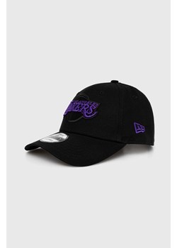 New Era czapka z daszkiem bawełniana kolor czarny z aplikacją LOS ANGELES LAKERS ze sklepu PRM w kategorii Czapki z daszkiem męskie - zdjęcie 170503133
