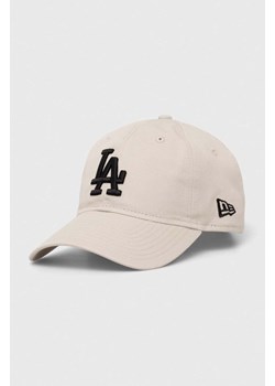 New Era czapka z daszkiem bawełniana kolor beżowy z aplikacją LOS ANGELES DODGERS ze sklepu PRM w kategorii Czapki z daszkiem damskie - zdjęcie 170503141