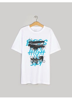 GATE T-shirt z nadrukiem o regularnym kroju M ze sklepu gateshop w kategorii T-shirty męskie - zdjęcie 170505261