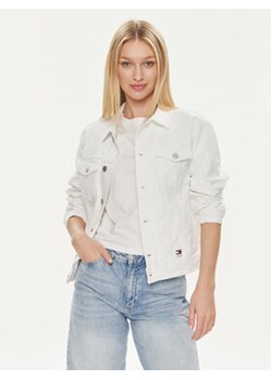 Tommy Jeans Kurtka jeansowa DW0DW17658 Biały Regular Fit ze sklepu MODIVO w kategorii Kurtki damskie - zdjęcie 170507784