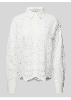Bluzka z ażurowym wzorem model ‘NEW LALISA’ ze sklepu Peek&Cloppenburg  w kategorii Koszule damskie - zdjęcie 170512392