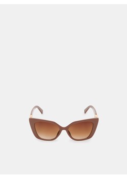 Mohito - Okulary przeciwsłoneczne cat eye - beżowy ze sklepu Mohito w kategorii Okulary przeciwsłoneczne damskie - zdjęcie 170526302