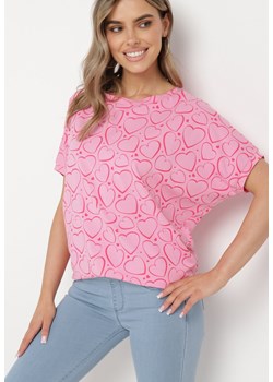 Różowy T-shirt z Bawełny z Rękawami Typu Nietoperz i Serduszkami Diralca ze sklepu Born2be Odzież w kategorii Bluzki damskie - zdjęcie 170542491