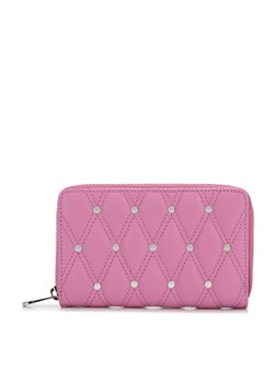 Damski portfel skórzany pikowany z nitami średni różowy ze sklepu WITTCHEN w kategorii Portfele damskie - zdjęcie 170546242