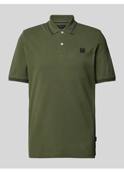 Koszulka polo z obszyciem w kontrastowym kolorze ze sklepu Peek&Cloppenburg  w kategorii T-shirty męskie - zdjęcie 170551344