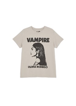 Cropp - T-shirt oversize z nadrukiem Olivia Rodrigo - szary ze sklepu Cropp w kategorii Bluzki damskie - zdjęcie 170555570