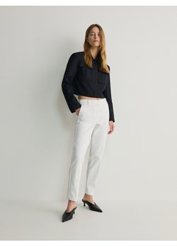 Reserved - Cygaretki z kantem - biały ze sklepu Reserved w kategorii Spodnie damskie - zdjęcie 170570320