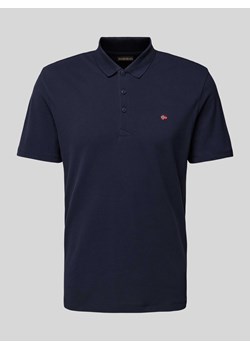 Koszulka polo o kroju slim fit z wyhaftowanym logo model ‘EALIS’ ze sklepu Peek&Cloppenburg  w kategorii T-shirty męskie - zdjęcie 170574053