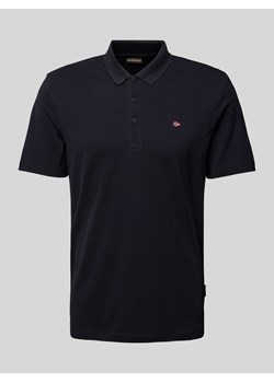 Koszulka polo o kroju slim fit z wyhaftowanym logo model ‘EALIS’ ze sklepu Peek&Cloppenburg  w kategorii T-shirty męskie - zdjęcie 170574161