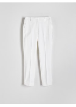 Reserved - Cygaretki z kantem - biały ze sklepu Reserved w kategorii Spodnie damskie - zdjęcie 170576913