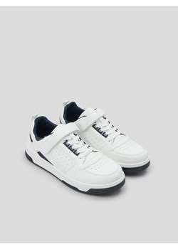 Sinsay - Sneakersy - biały ze sklepu Sinsay w kategorii Buty sportowe męskie - zdjęcie 170587720