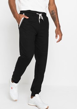 Spodnie sportowe ze sklepu bonprix w kategorii Spodnie męskie - zdjęcie 170596881