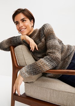 Sweter w melanżowym kolorze ze sklepu bonprix w kategorii Swetry damskie - zdjęcie 170605371