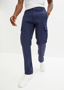 Spodnie funkcjonalne Regular Fit z wygodnym paskiem, 4-way stretch ze sklepu bonprix w kategorii Spodnie męskie - zdjęcie 170605794