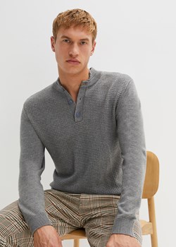 Sweter ze stójką ze sklepu bonprix w kategorii Swetry męskie - zdjęcie 170606204
