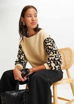 Sweter w cętki leoparda ze sklepu bonprix w kategorii Swetry damskie - zdjęcie 170607152