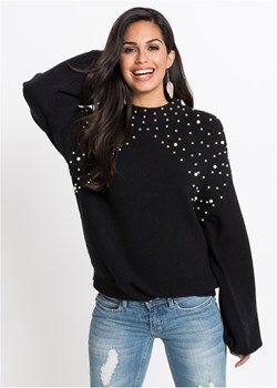 Sweter dzianinowy z perełkami ze sklepu bonprix w kategorii Swetry damskie - zdjęcie 170609622