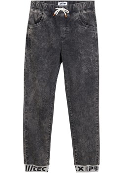 Dżinsy chłopięce Regular Fit ze sklepu bonprix w kategorii Spodnie chłopięce - zdjęcie 170610123