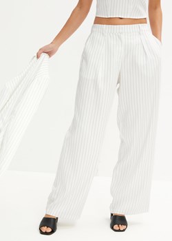 Spodnie ze sklepu bonprix w kategorii Spodnie damskie - zdjęcie 170611620