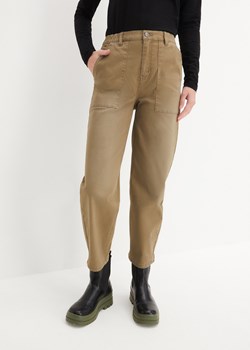 Dżinsy bojówki, high waist z wygodnym paskiem ze sklepu bonprix w kategorii Jeansy damskie - zdjęcie 170612743
