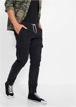 Spodnie z gumką w talii i kieszeniami z boku nogawki, ze stretchem, Slim Fit Straight ze sklepu bonprix w kategorii Spodnie męskie - zdjęcie 170614844
