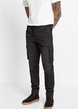 Dżinsy bojówki z elastycznym paskiem w talii Slim Fit Straight ze sklepu bonprix w kategorii Jeansy męskie - zdjęcie 170615650