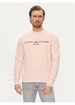 Tommy Hilfiger Bluza Logo MW0MW11596 Różowy Regular Fit ze sklepu MODIVO w kategorii Bluzy męskie - zdjęcie 170640674