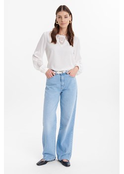 Spodnie jeansowe damskie straight leg niebieskie ze sklepu 5.10.15 w kategorii Jeansy damskie - zdjęcie 170641940