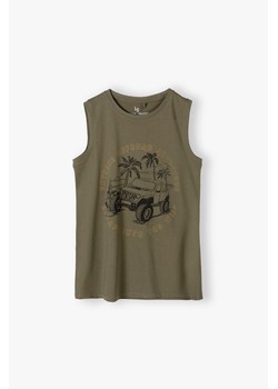 Bawełniana koszulka chłopięca bez rękawów z nadrukiem- khaki ze sklepu 5.10.15 w kategorii T-shirty chłopięce - zdjęcie 170641960