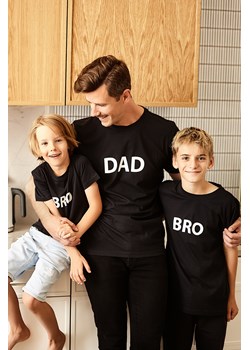 T-shirt chłopięcy czarny z napisem  - BRO ze sklepu 5.10.15 w kategorii T-shirty chłopięce - zdjęcie 170642104