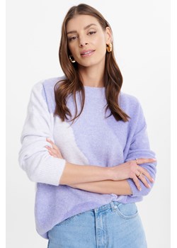 Sweter damski printowany oversize fioletowy ze sklepu 5.10.15 w kategorii Swetry damskie - zdjęcie 170642121