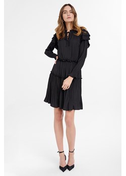 Krótka sukienka z satyny miętej czarna ze sklepu 5.10.15 w kategorii Sukienki - zdjęcie 170642142