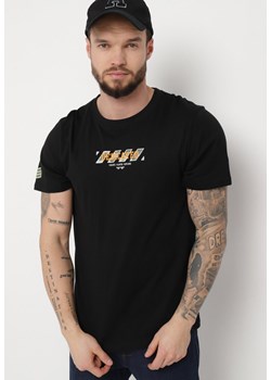 Czarna Koszulka Bawełniana z Niewielkim Nadrukiem na Froncie Salapi ze sklepu Born2be Odzież w kategorii T-shirty męskie - zdjęcie 170646411