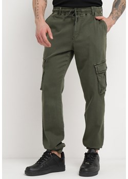 Ciemnozielone Bawełniane Spodnie Bojówki Wiązane w Pasie Riyala ze sklepu Born2be Odzież w kategorii Spodnie męskie - zdjęcie 170646513